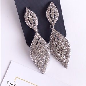 Crystal Leaf style 1919 pageant Prom